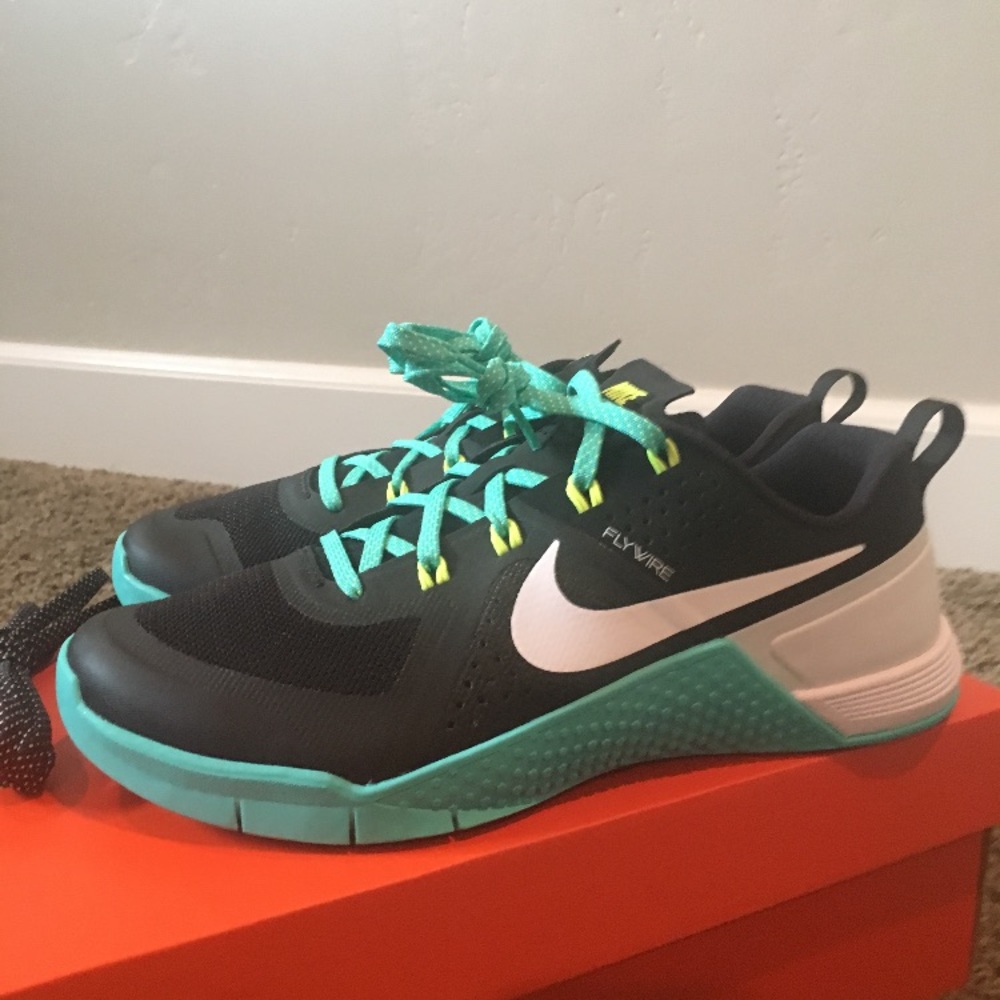 Nike Metcon size 9 women’s